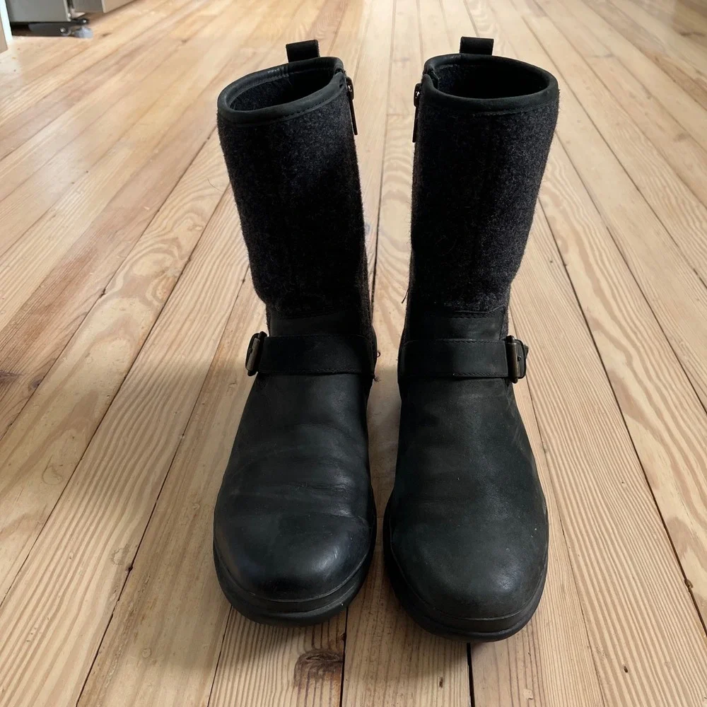 UGG simmens waterproof